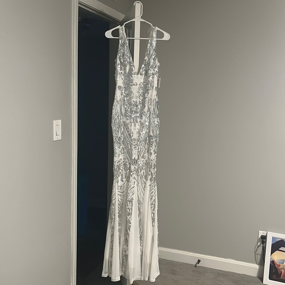 Medium never worn dress